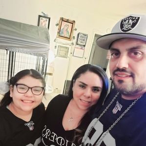 Meet your Posher, Victor